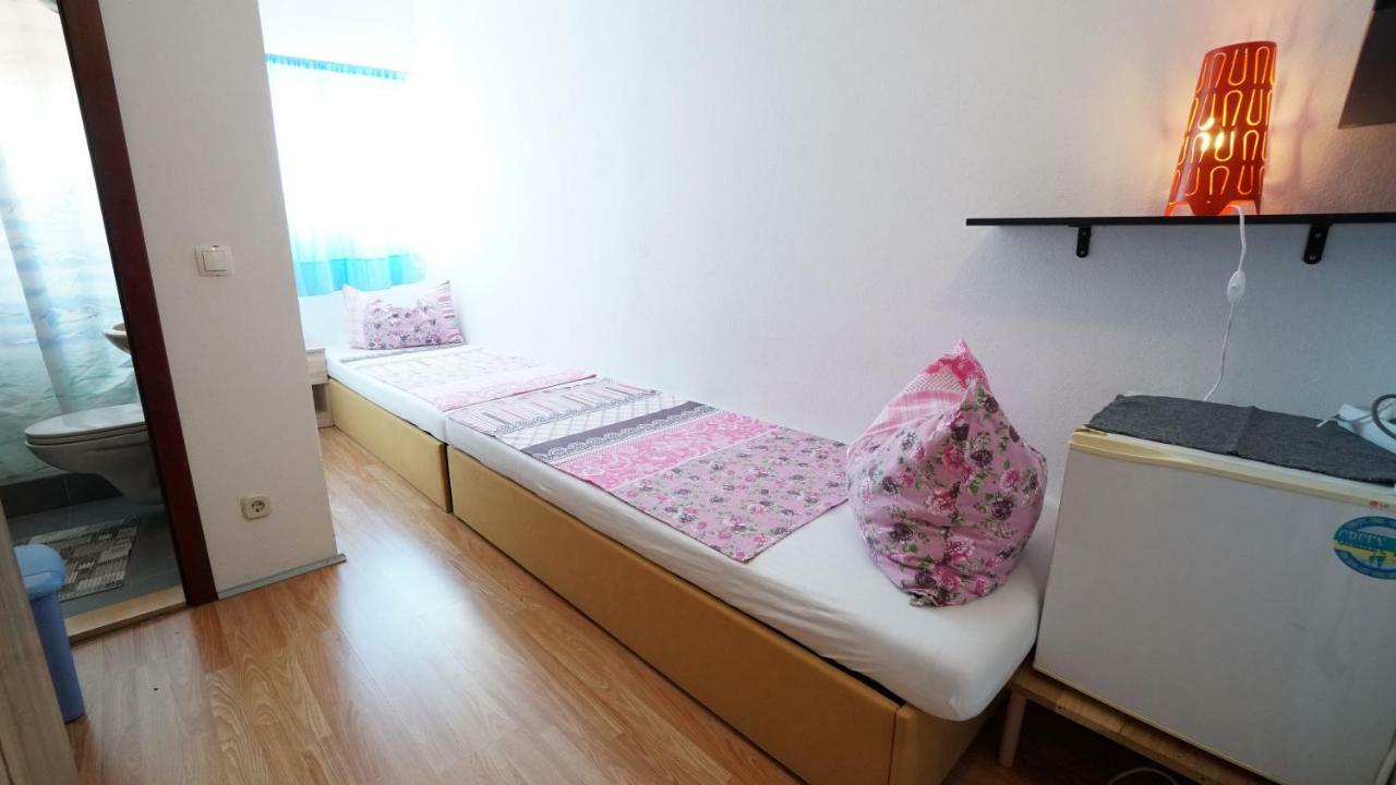 Guest House Sandra Tisno Exterior foto